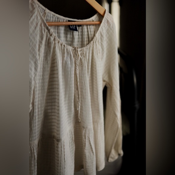 GAP Tops - Cotton Cream Peasant Blouse